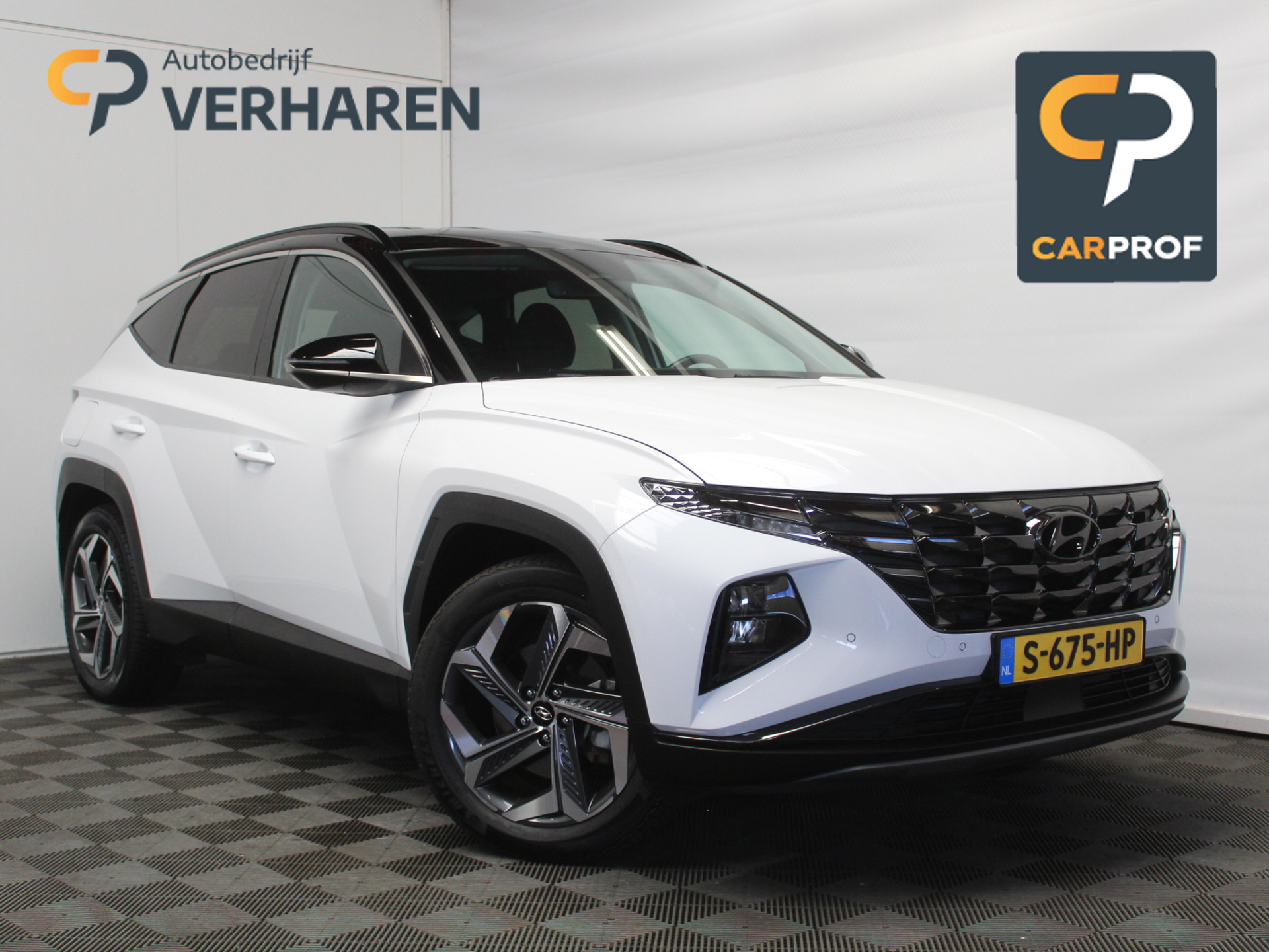 Hyundai Tucson 1.6 T-GDI PHEV Comfort Smart 4WD CARPLAY | CLIMATE | ADAPCRUISE | CAMERA | LMV19 | DAB | LED | STOEL/STUURVERW | ELECAKLEP 53114416-0.jpg | Autobedrijf Verharen