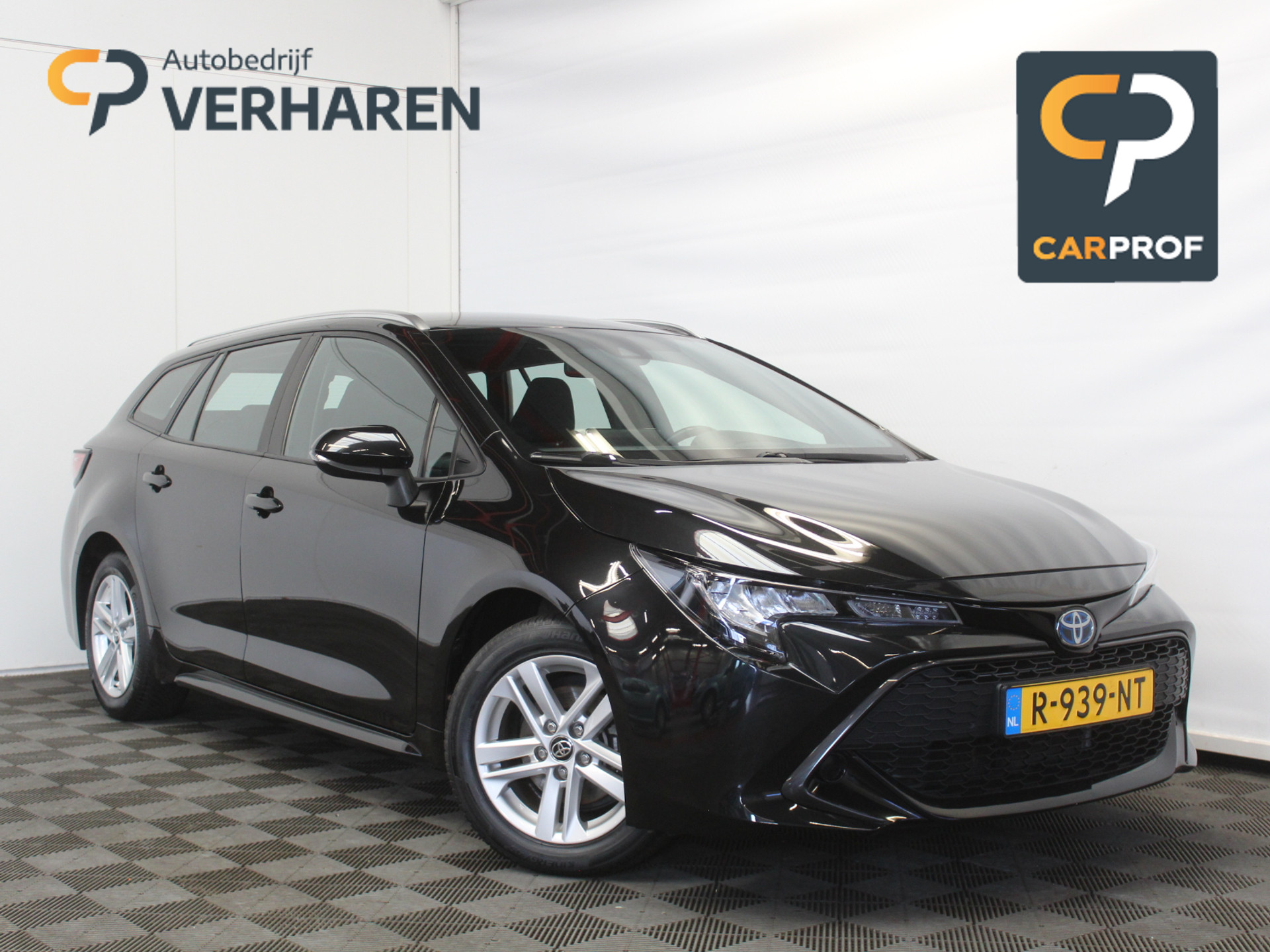 Toyota Corolla Touring Sports 1.8 Hybrid Active CLIMATE | ADAPCRUISE | DAB | LMV16 | CAMERA | LED | NAVI | CARPLAY 56376414-0.jpg | Autobedrijf Verharen