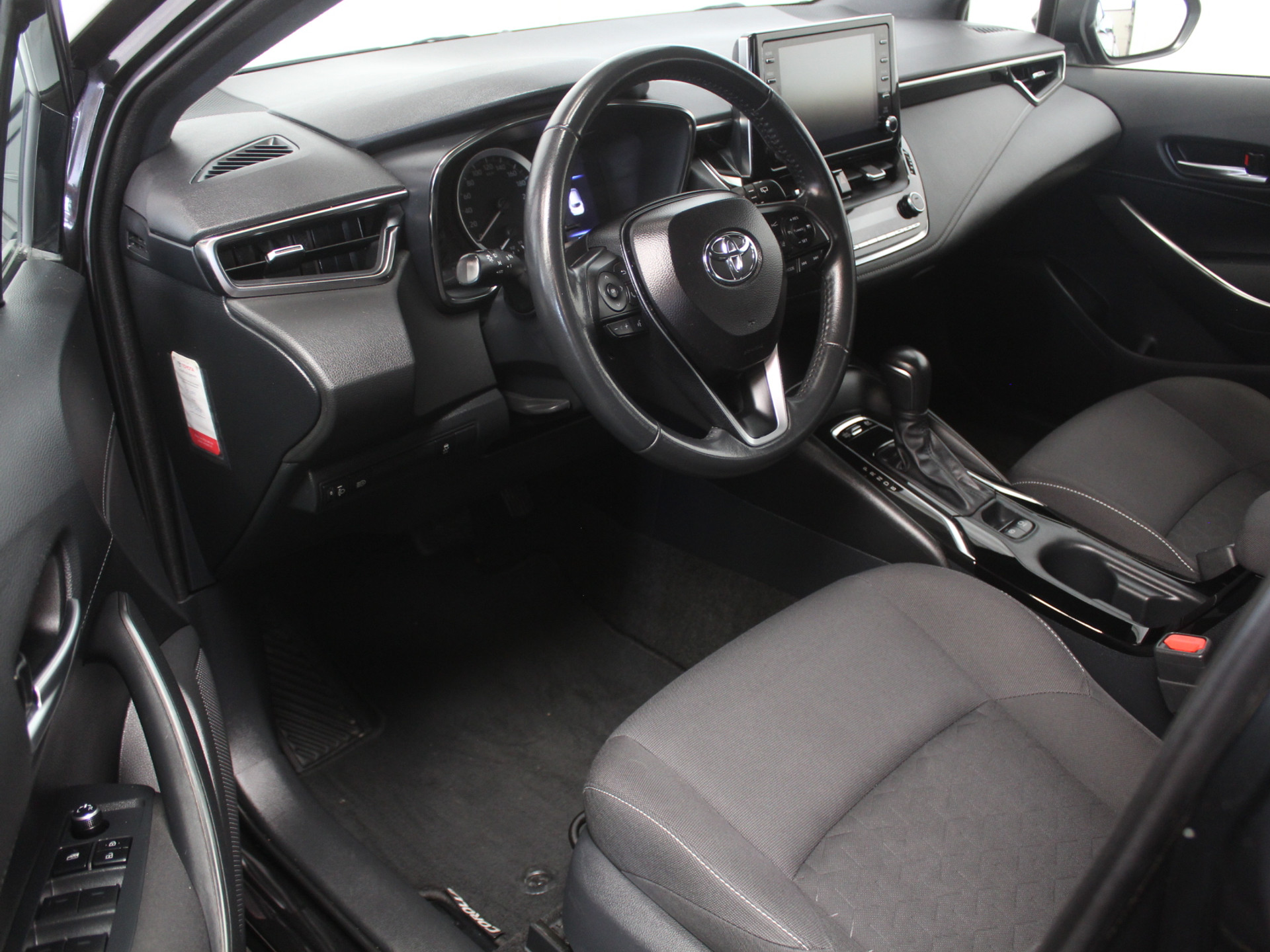 Toyota Corolla Touring Sports 1.8 Hybrid Active CLIMATE | ADAPCRUISE | DAB | LMV16 | CAMERA | LED | NAVI | CARPLAY 56376414-0.jpg | Autobedrijf Verharen