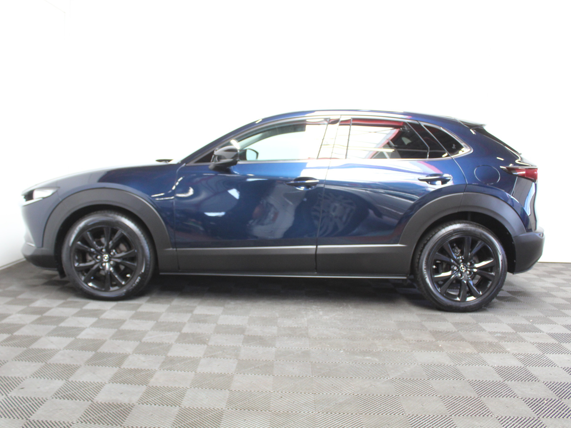 Mazda CX-30 2.0 e-SkyActiv-X M Hybrid Homura | CLIMATE | ADAPCRUISE | CARPLAY | CAMERA | DAB | LED | HEAD-UP | NAVI | LMV18 | STOEL/STUURVERW 56589482-0.jpg | Autobedrijf Verharen