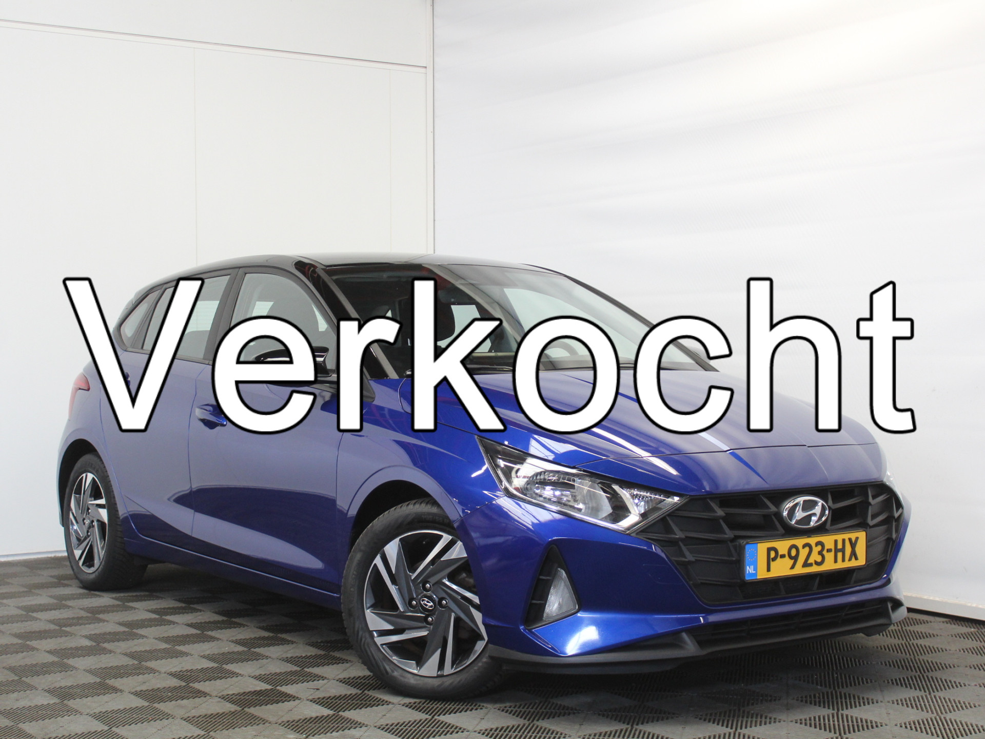 Hyundai i20 1.2 MPI Comfort Smart AIRCO | CRUISE | LMV16 | CARPLAY | DAB | CAMERA | LED | NAVI | PDCA 57090915-0.jpg | Autobedrijf Verharen