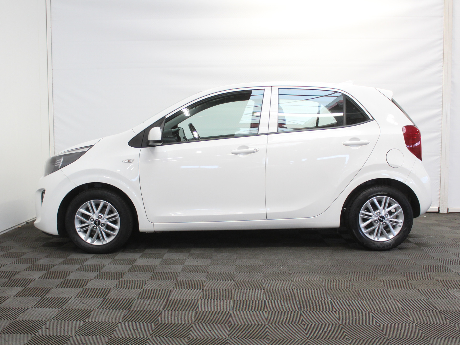 Kia Picanto 1.0 DPi DynamicLine 5p AIRCO | CAMERA | CARPLAY | CRUISE | DAB | LMV14 | ELRM/SP 57287795-0.jpg | Autobedrijf Verharen